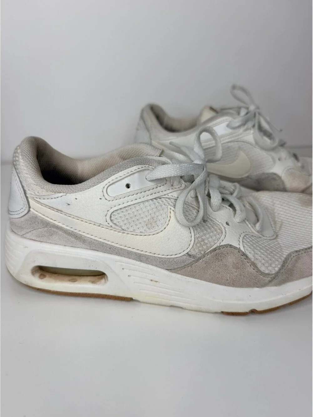 Nike Air Max SC sneakers in white and tan women's size 8.5